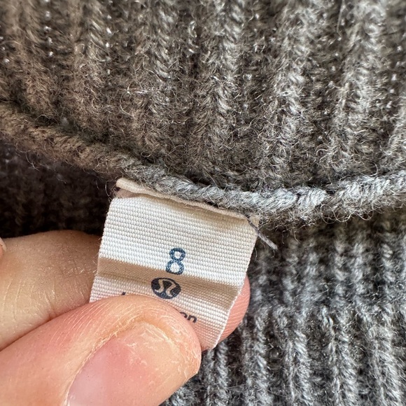 Lululemon Seva Sweater Merino Wool size Medium Heathered Medium Grey size 8 - Picture 3 of 5